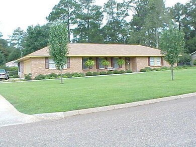 1606 Ivy Dr, Dothan, AL 36301 - photo 3