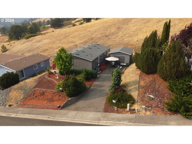 289 SE Cordelia Dr, Myrtle Creek, OR 97457 - photo 4