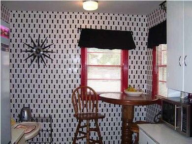 Eating Space in Kitchen