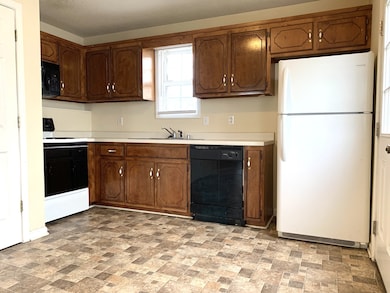 1113 Keith Ave, Oak Grove, KY 42262 - photo 5