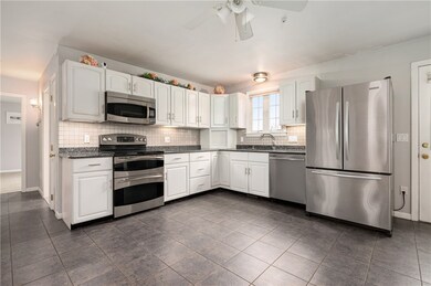 2460 Mendon Rd, Cumberland, RI 02864 - photo 5