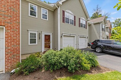 404 Creststone Cir, Princeton, NJ 08540 - photo 4