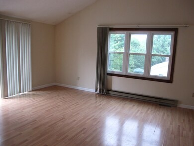 110 Main Blvd, Shrewsbury, MA 01545 - photo 3