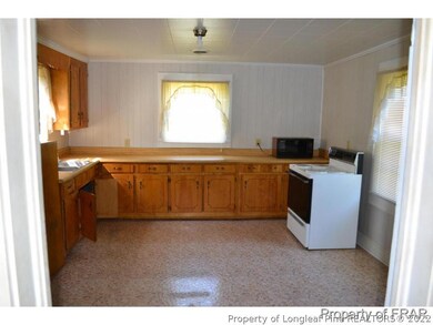 868 Southern Ave, Fayetteville, NC 28306 - photo 5