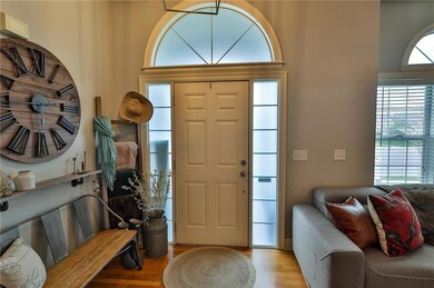 1501 Drury Cir, Raymore, MO 64083 - photo 5