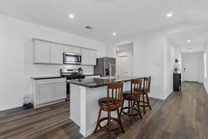 5231 Mossdale Bluff Ln, Spring, TX 77373 - photo 4