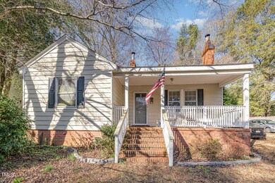 725 Greenland Dr, Fayetteville, NC 28305 - photo 2