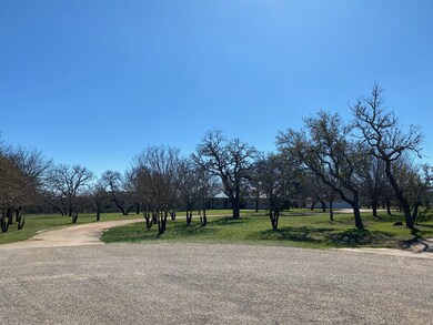 186 Northview Ln, Fredericksburg, TX 78624 - photo 2