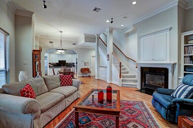 1315 Harold St, Houston, TX 77006 - photo 5