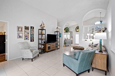 010-151BentTreeDr-PalmBeachGardens-FL-sm