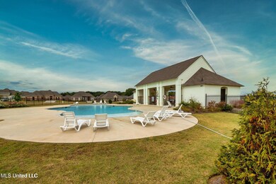 492 Aurora Cir, Canton, MS 39046 - photo 5