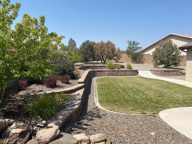 6454 Castle Rock Cir, Farmington, NM 87402 - photo 5
