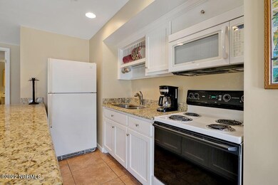 741FortFisherBoulevardNorth-4