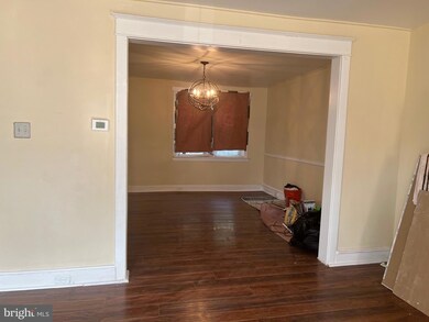 2113 N Spruce St, Wilmington, DE 19802 - photo 2