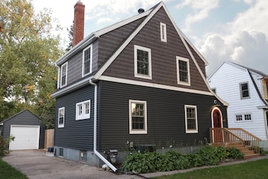 912 11th St S, Moorhead, MN 56560 - photo 2