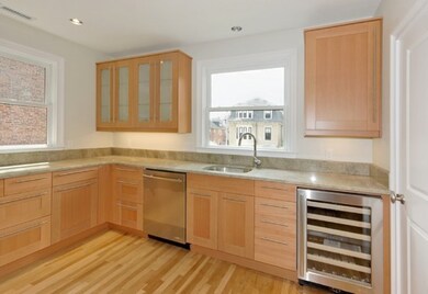 66 Oxford St unit 3, Cambridge, MA 02138 - photo 6