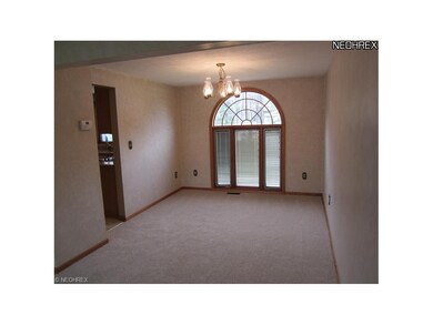 13820 Rustic Dr, North Royalton, OH 44133 - photo 6