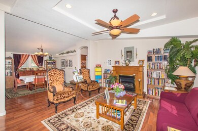 02 Living Room