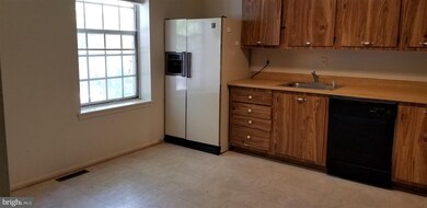 9723 Early Spring Way, Columbia, MD 21046 - photo 2