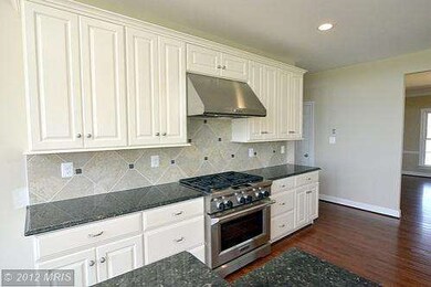 9 Marabrooke Ct, Eldersburg, MD 21784 - photo 4