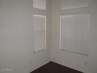 AZ12789-160714-002-iving Room