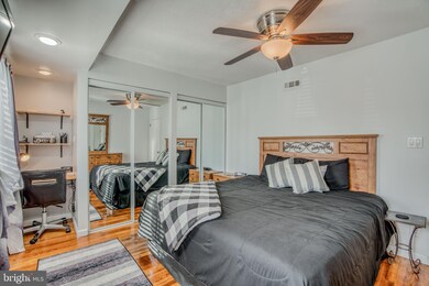 942 Middlesex Rd, Essex, MD 21221 - photo 7