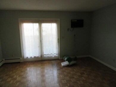 63 Geneva St, Pawtucket, RI 02860 - photo 6