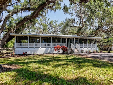 The canopy of Grand Oaks keeps the house cooler during summer months.