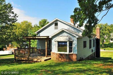 117 Stonewall Rd, Catonsville, MD 21228 - photo 4