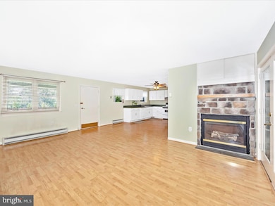 5802 Tall Timber Ln, Cascade, MD 21719 - photo 7