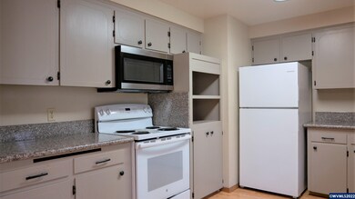 35725 Blakesley Creek Rd, Philomath, OR 97370 - photo 4