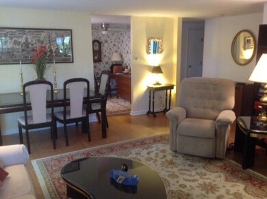 855 W Main St unit 5, Hyannis, MA 02601 - photo 2