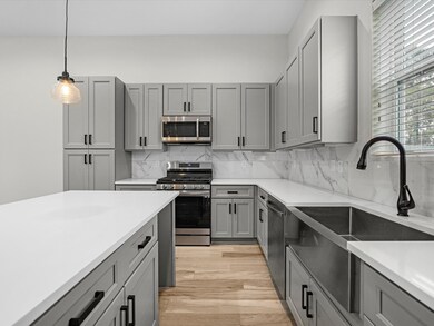 5402 Wheatley St unit C, Houston, TX 77091 - photo 2