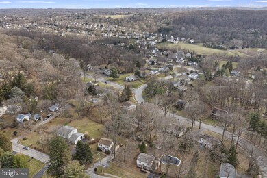 2162 Joshua Rd, Lafayette Hill, PA 19444 - photo 4
