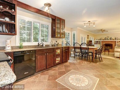 12209 Quince Valley Dr, North Potomac, MD 20878 - photo 7