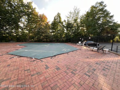 3465 Amboy Rd unit 1K, Staten Island, NY 10306 - photo 5