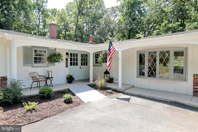 45615 Baringer Dr, California, MD 20619 - photo 4