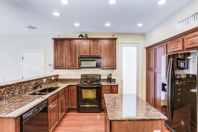 Kitchen 2