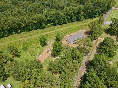 27115 Reid Rd, Loranger, LA 70446 - photo 4