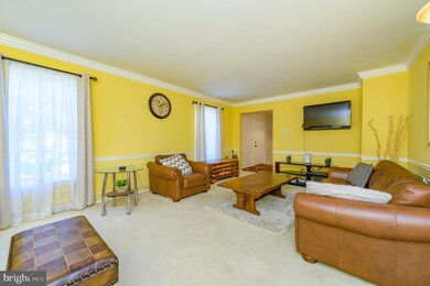 30 Vahlsing Way, Trenton, NJ 08691 - photo 2