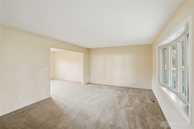 5336 Red Coach Rd, Dayton, OH 45429 - photo 7