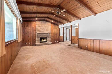 2258 Lowell St, Aurora, IL 60506 - photo 5