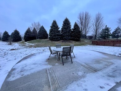 24248 Walnut Cir, Plainfield, IL 60585 - photo 3