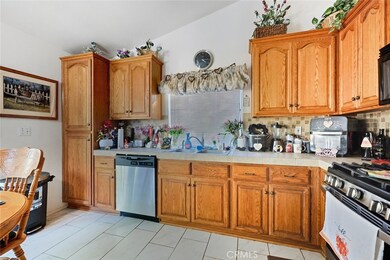 42918 Fanchon Ave, Lancaster, CA 93536 - photo 3