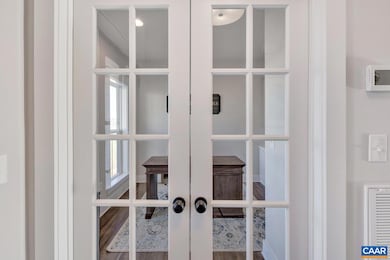 8 Odom Ct unit B, Charlottesville, VA 22901 - photo 5