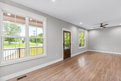 06-115 Sandras Way-6