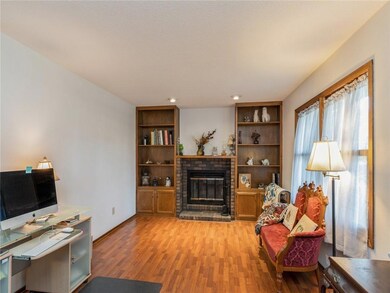 1321 48th St, Des Moines, IA 50311 - photo 7