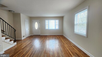 212 W Taylor Run Pkwy, Alexandria, VA 22314 - photo 3