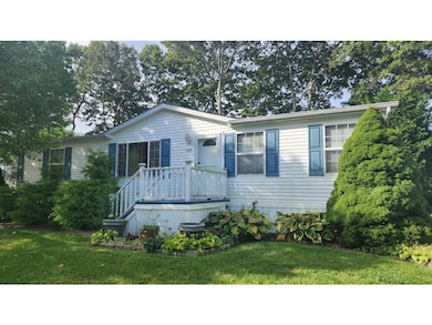 638 Fresh Pond Ave unit 328, Calverton, NY 11933 - photo 2