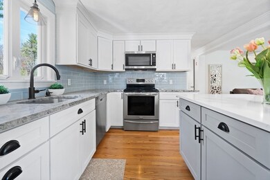 69 Lawrence St, Wilmington, MA 01887 - photo 5